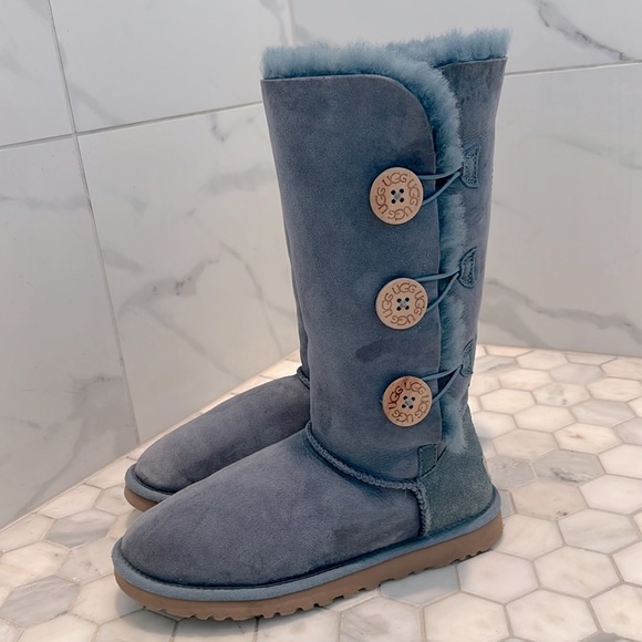 UGG Australia Bailey Button Triplet Dolphin Blue Leather Boots Women’s Size 6 - Picture 4 of 16